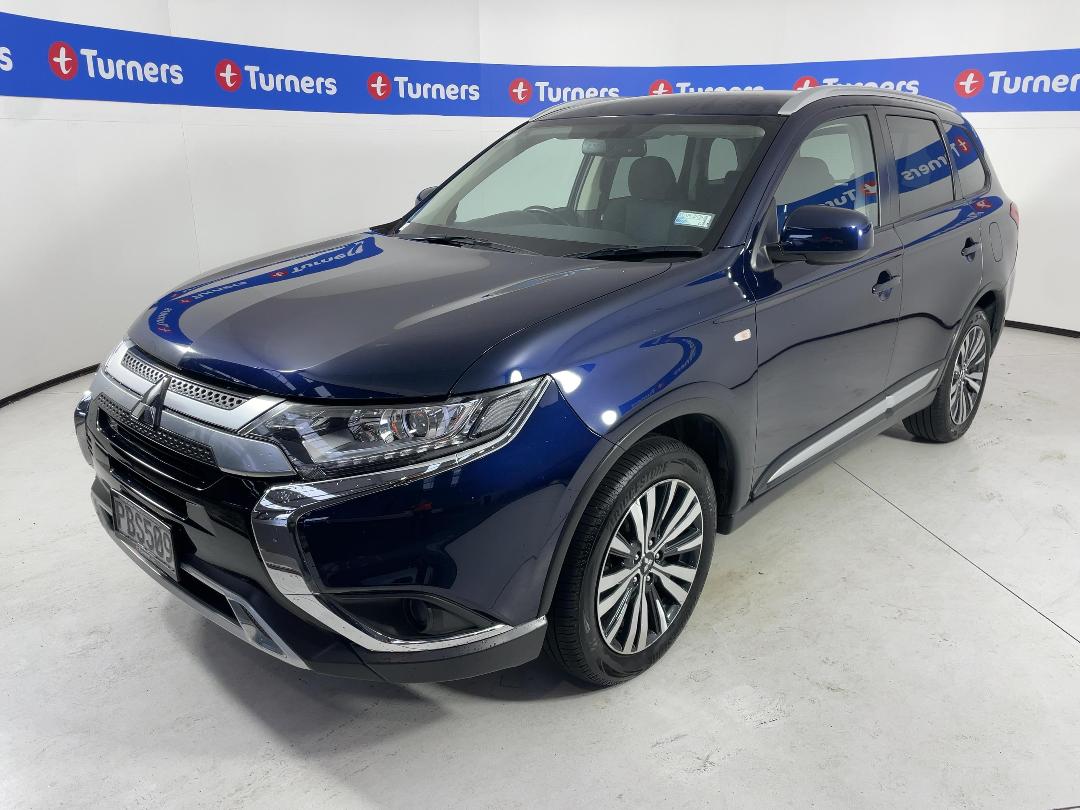 Photo '4' of Mitsubishi Outlander