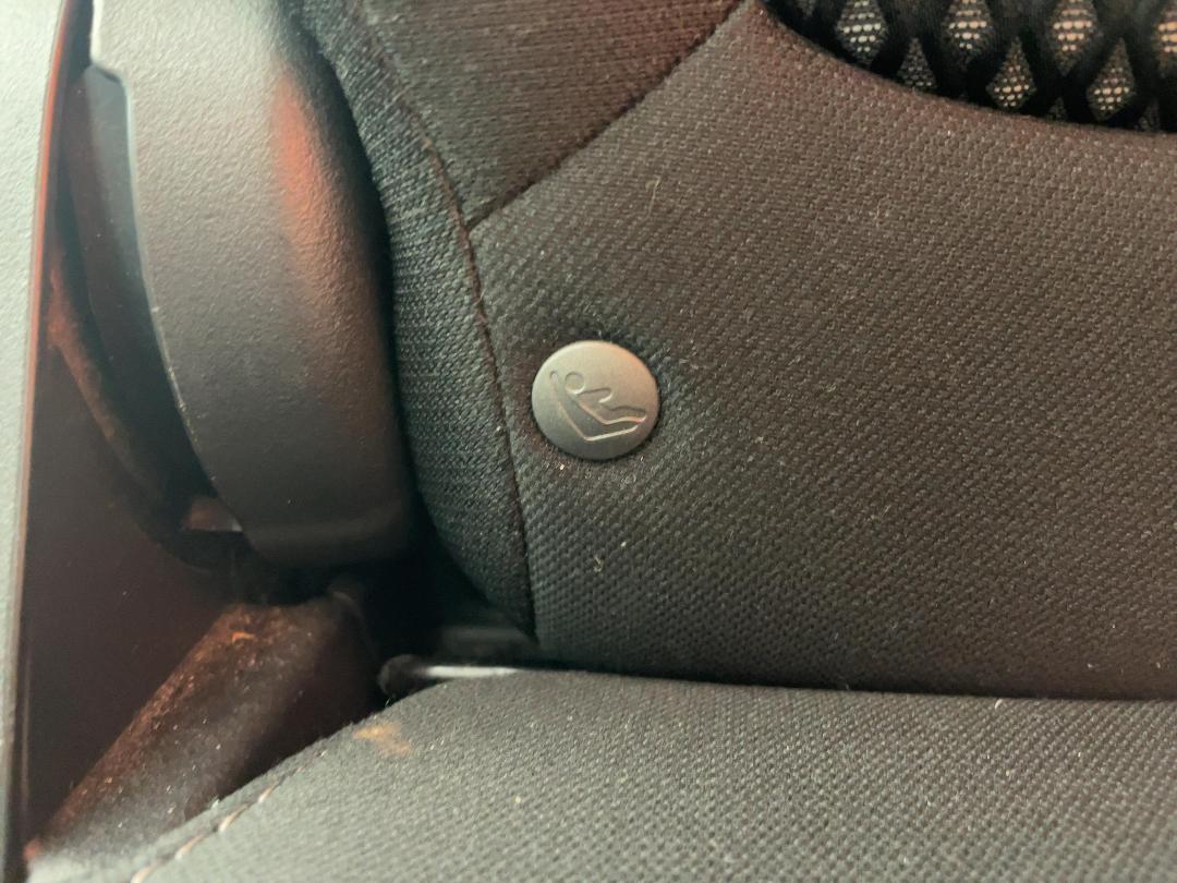 Photo '23' of Mitsubishi Outlander