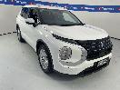 Thumbnail '1' of Mitsubishi Outlander