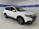 Thumbnail '1' of Mitsubishi Outlander