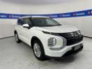 Thumbnail '1' of Mitsubishi Outlander