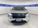 Thumbnail '2' of Mitsubishi Outlander