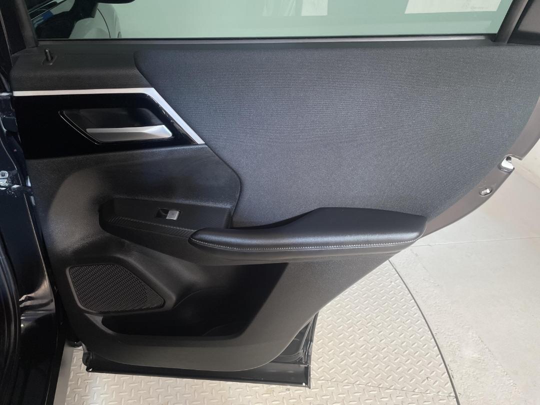 Photo '19' of Mitsubishi Outlander Photo '19' of Mitsubishi Outlander