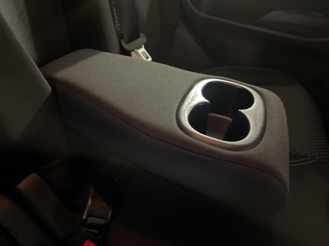 Photo '23' of Mitsubishi Outlander Photo '23' of Mitsubishi Outlander