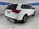 Thumbnail '7' of Mitsubishi Outlander