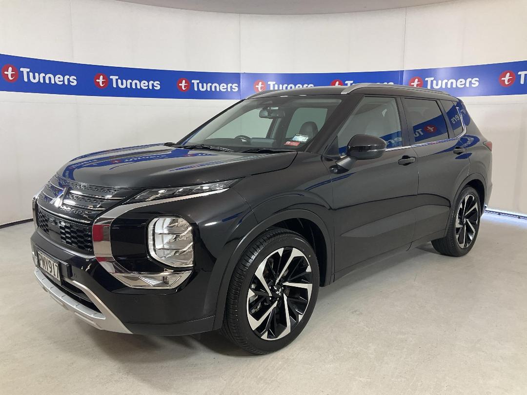 Photo '4' of Mitsubishi Outlander