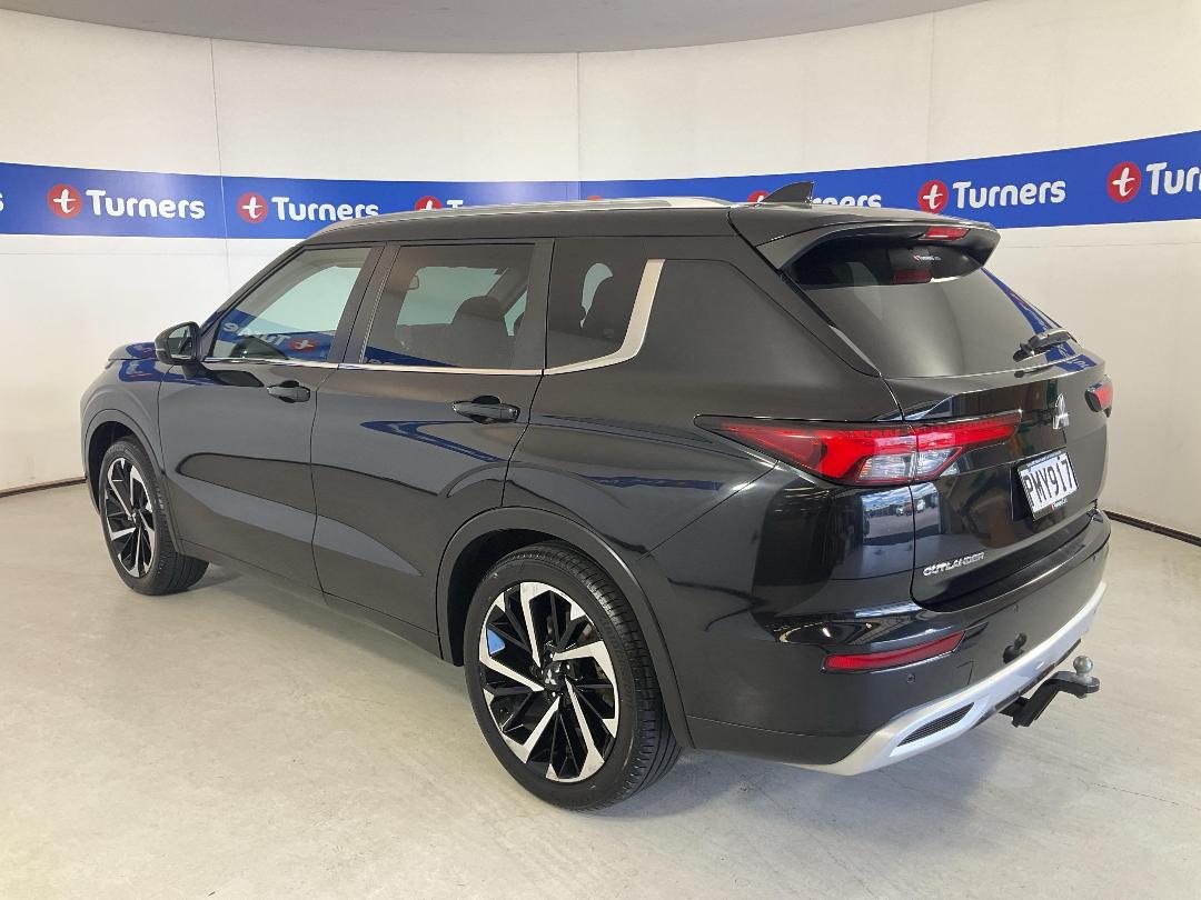 Photo '5' of Mitsubishi Outlander