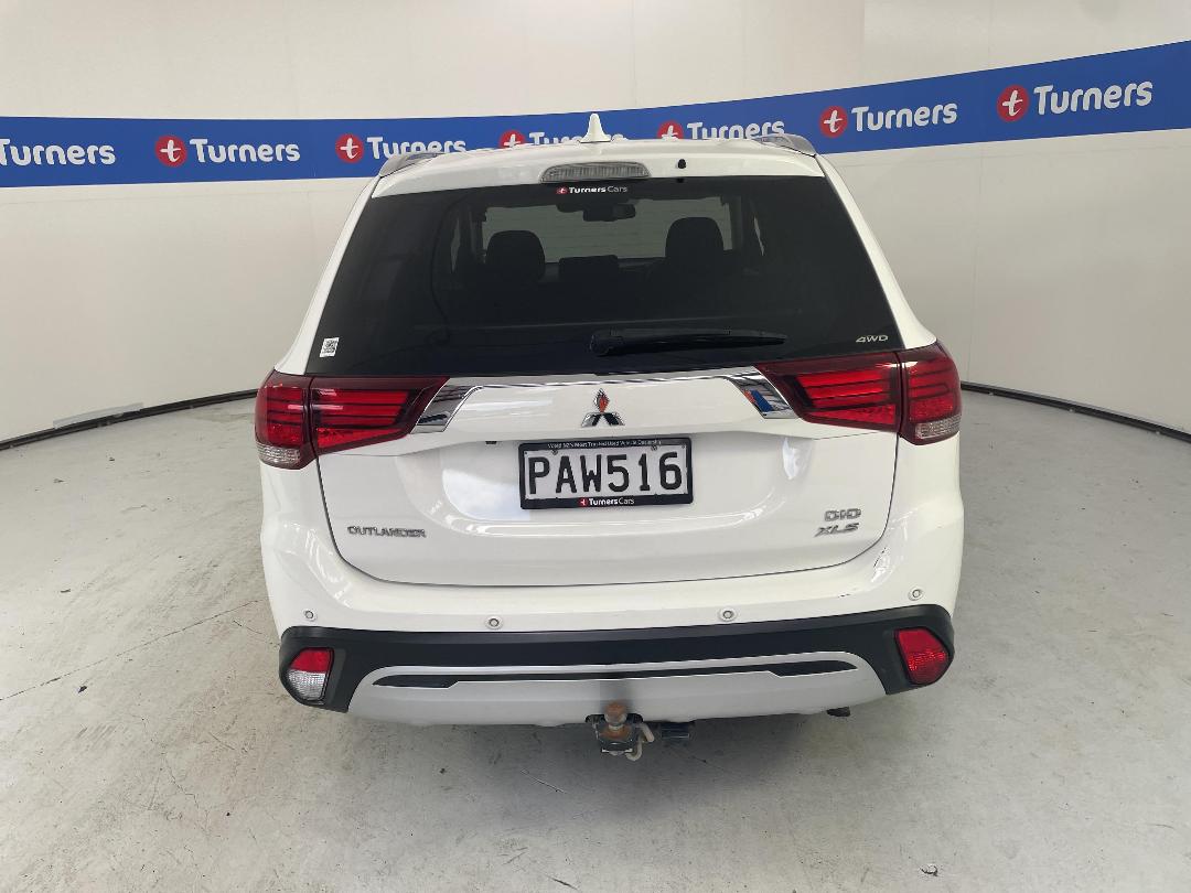 Photo '6' of Mitsubishi Outlander Photo '6' of Mitsubishi Outlander