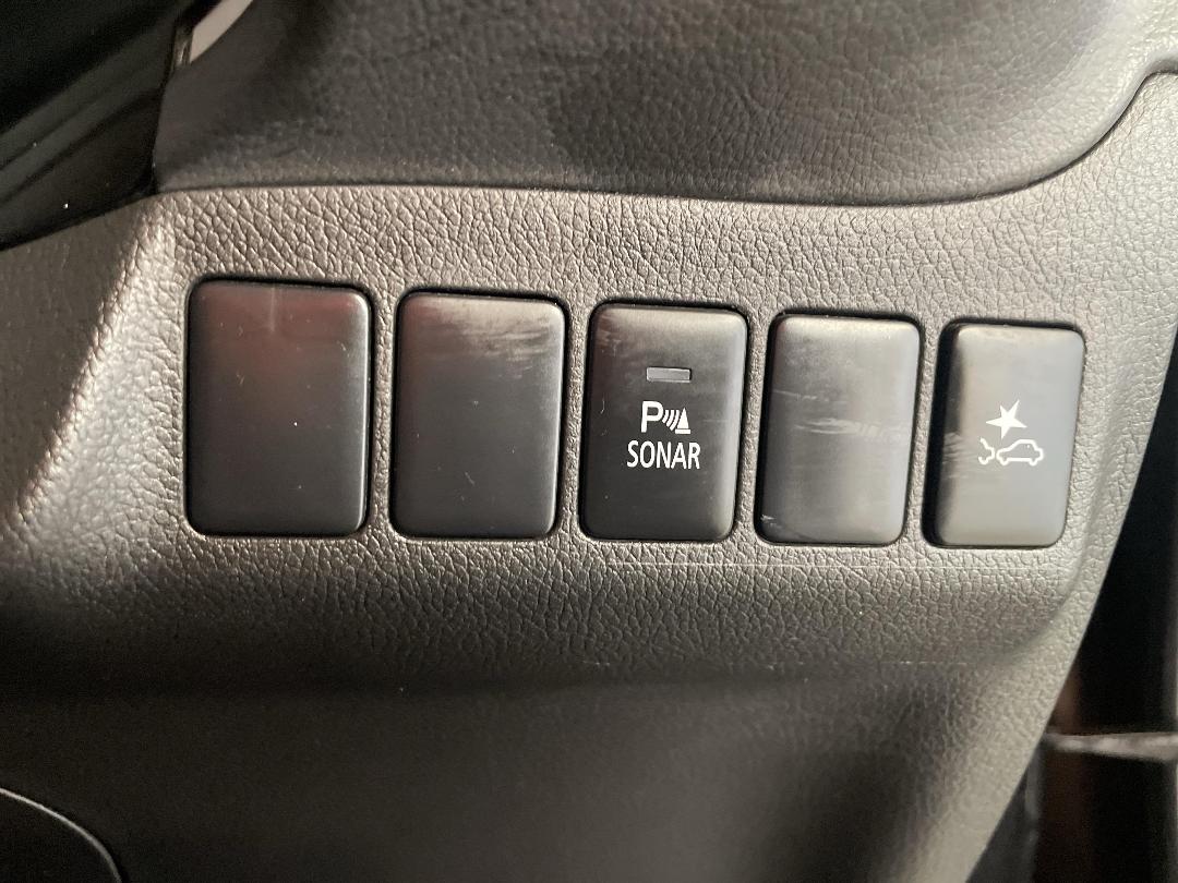 Photo '26' of Mitsubishi Outlander