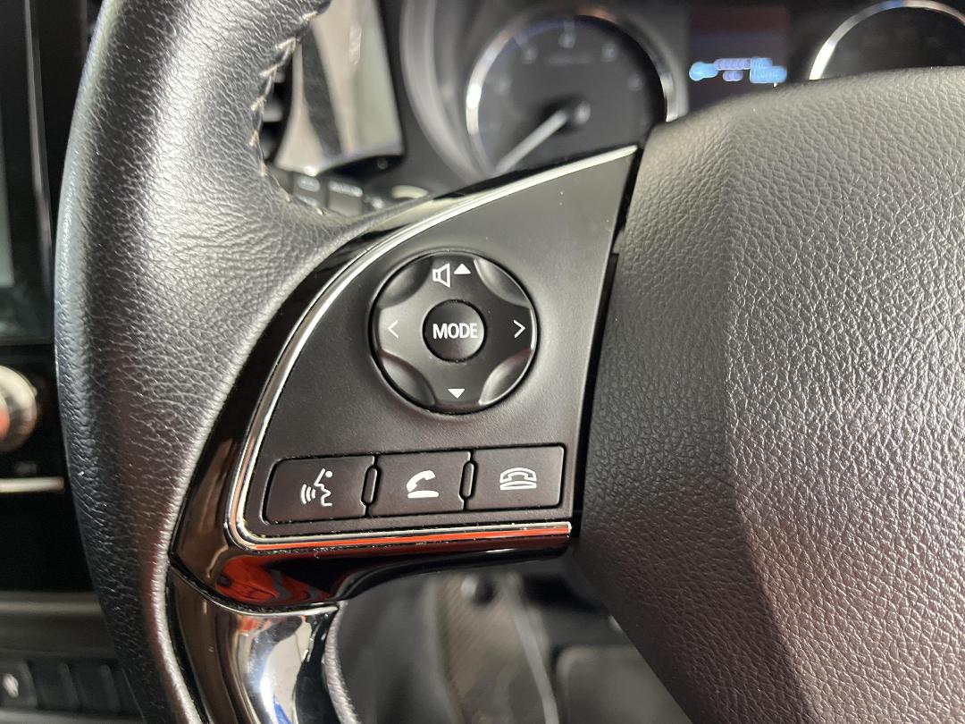 Photo '24' of Mitsubishi Outlander Photo '24' of Mitsubishi Outlander