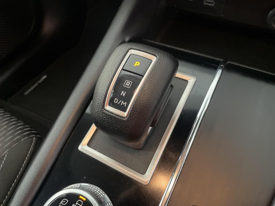 Photo '31' of Mitsubishi Outlander