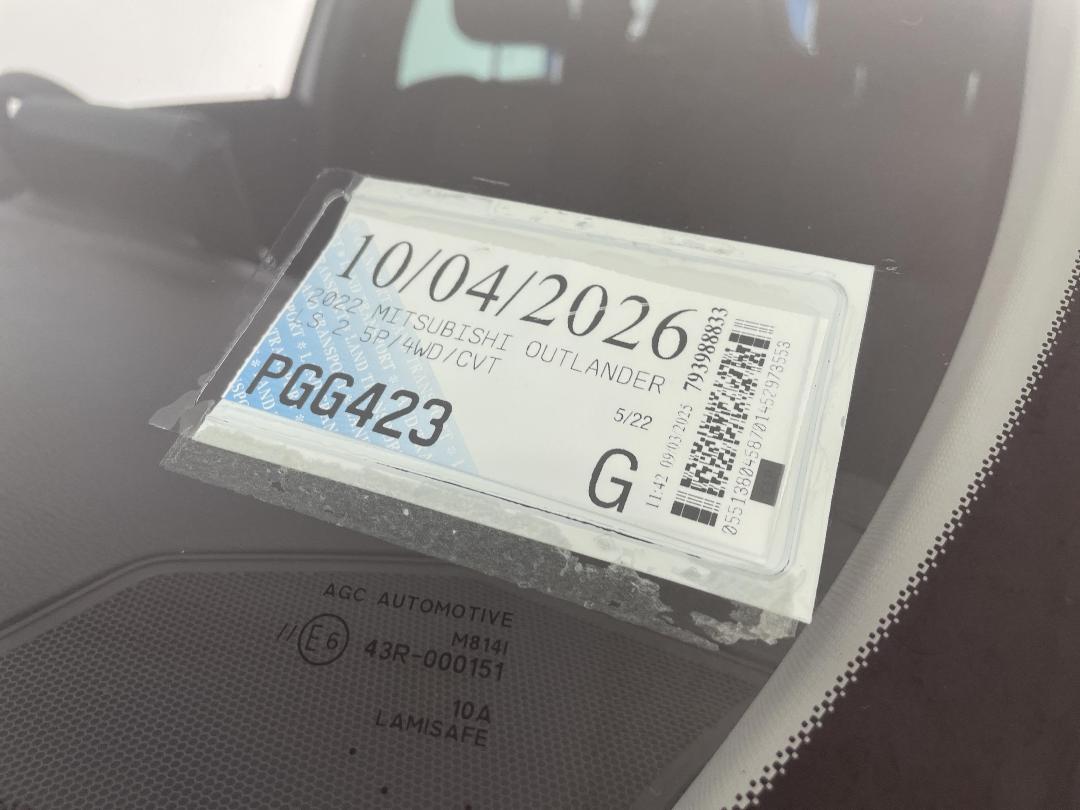 Photo '34' of Mitsubishi Outlander