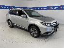 Thumbnail '1' of Mitsubishi Outlander
