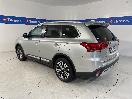 Thumbnail '5' of Mitsubishi Outlander
