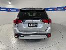 Thumbnail '6' of Mitsubishi Outlander