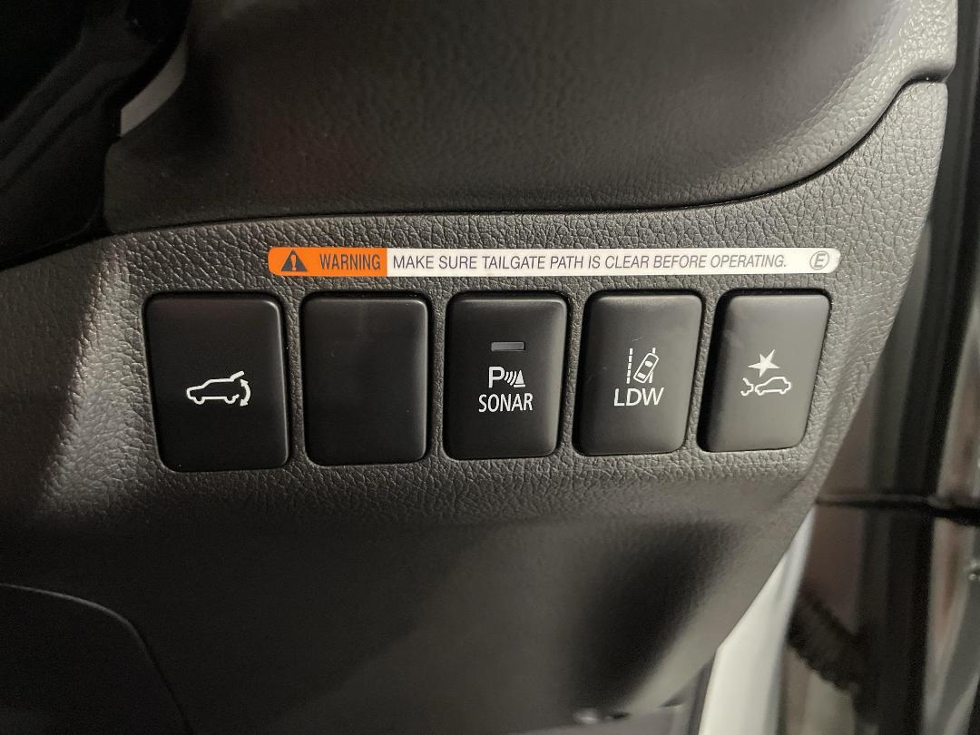 Photo '25' of Mitsubishi Outlander Photo '25' of Mitsubishi Outlander