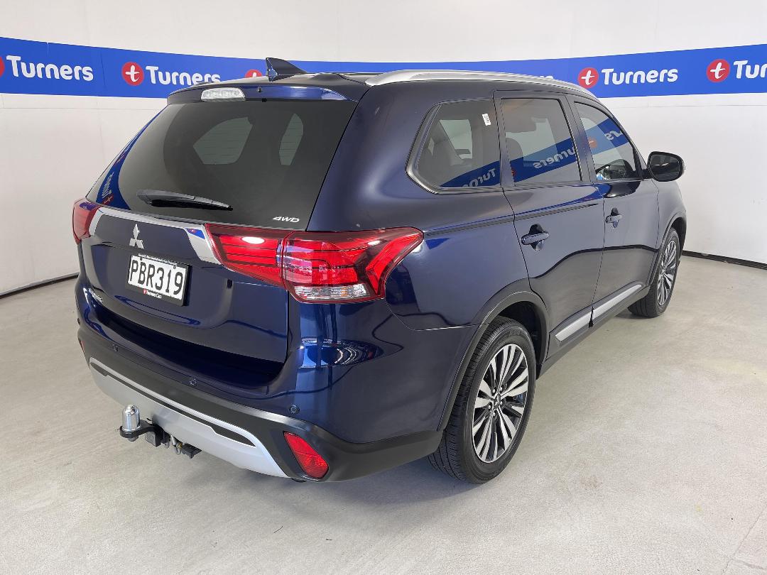 Photo '7' of Mitsubishi Outlander Photo '7' of Mitsubishi Outlander