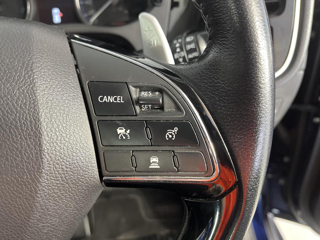 Photo '25' of Mitsubishi Outlander Photo '25' of Mitsubishi Outlander