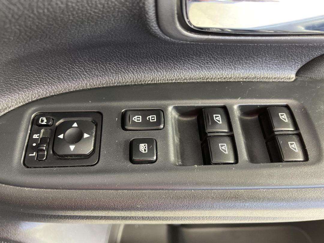 Photo '23' of Mitsubishi Outlander Photo '23' of Mitsubishi Outlander