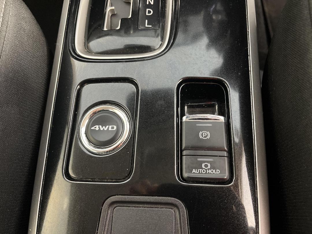 Photo '26' of Mitsubishi Outlander Photo '26' of Mitsubishi Outlander