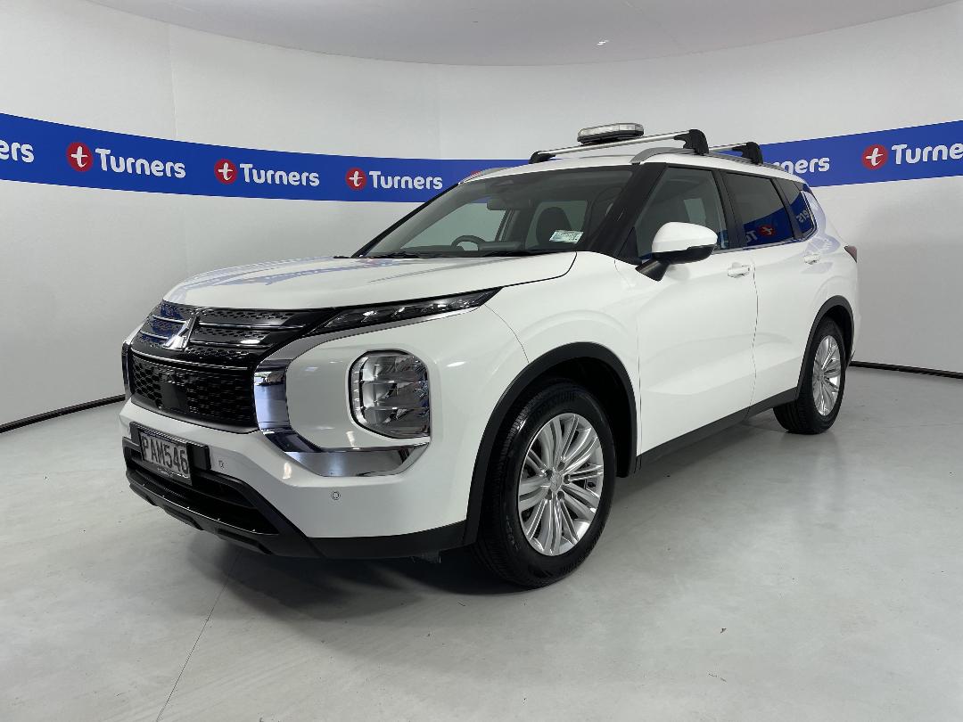 Photo '4' of Mitsubishi Outlander Photo '4' of Mitsubishi Outlander