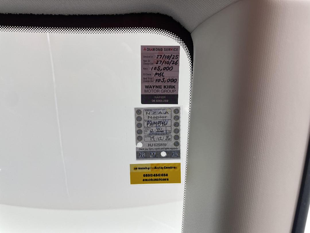 Photo '25' of Mitsubishi Outlander Photo '25' of Mitsubishi Outlander