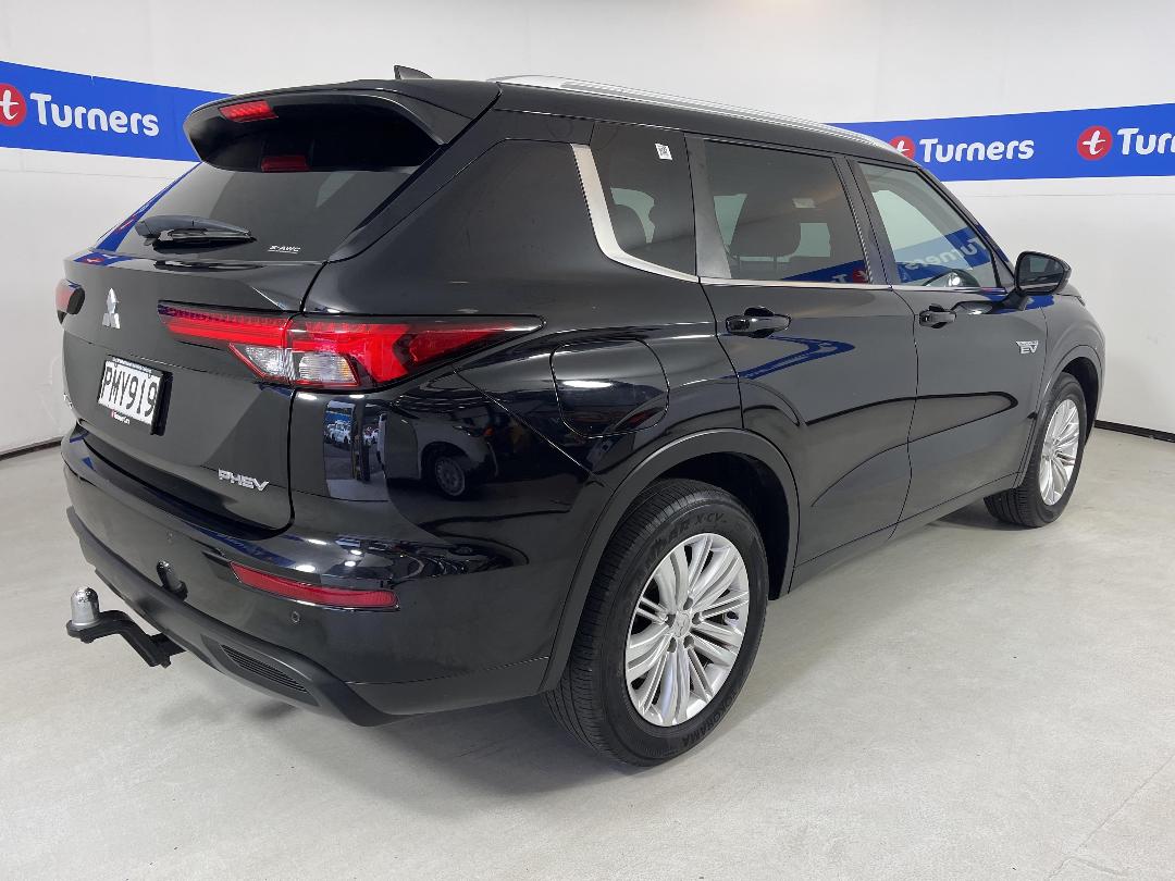 Photo '7' of Mitsubishi Outlander Photo '7' of Mitsubishi Outlander