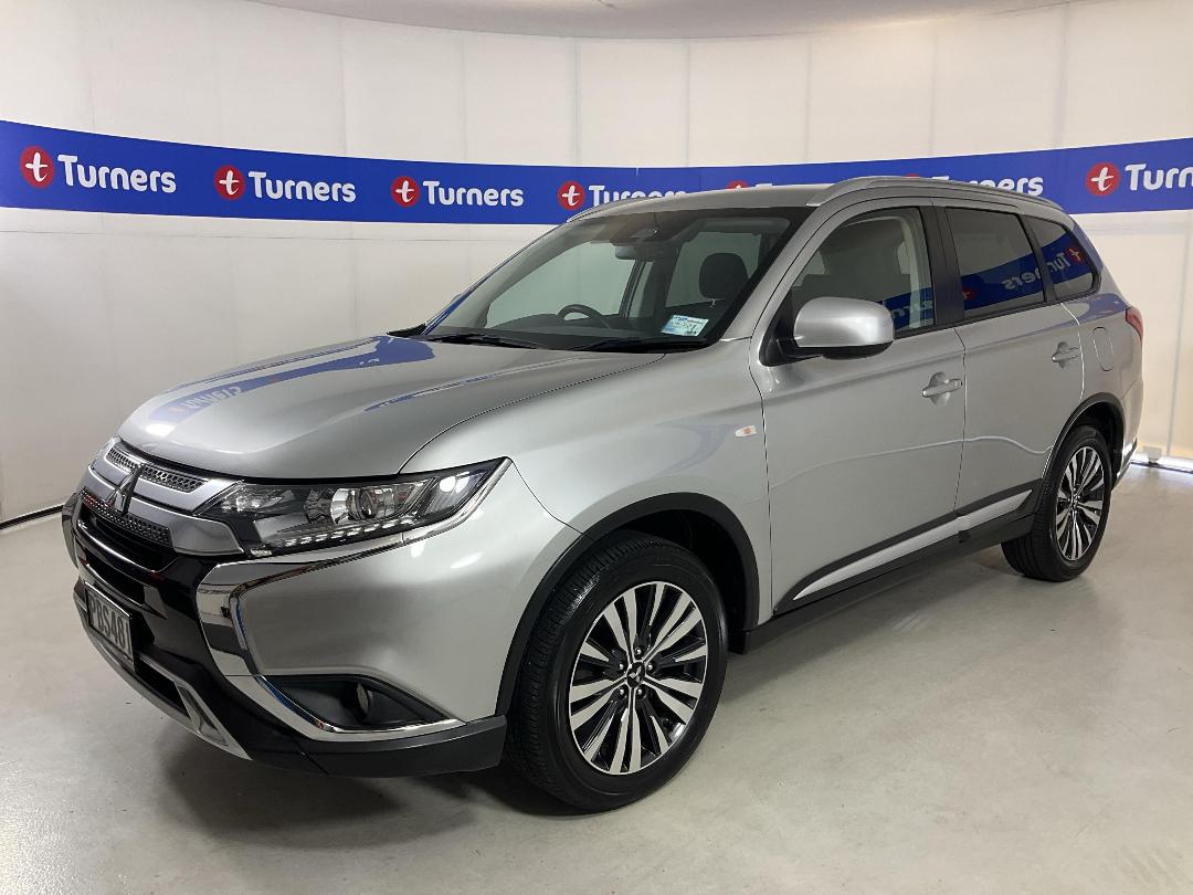 Photo '4' of Mitsubishi Outlander