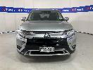 Thumbnail '2' of Mitsubishi Outlander