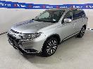Thumbnail '4' of Mitsubishi Outlander