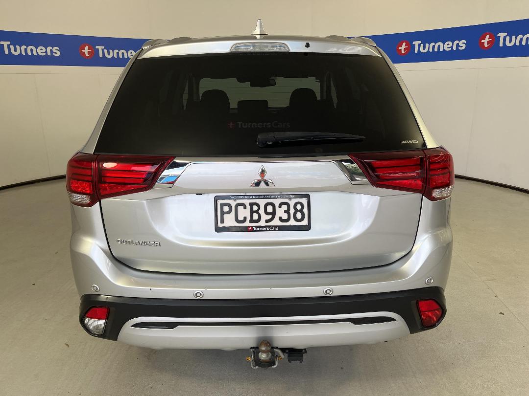 Photo '6' of Mitsubishi Outlander Photo '6' of Mitsubishi Outlander