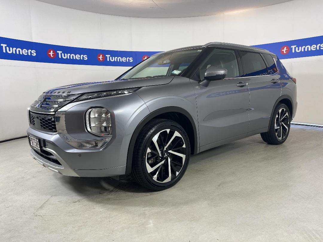 Photo '4' of Mitsubishi Outlander Photo '4' of Mitsubishi Outlander