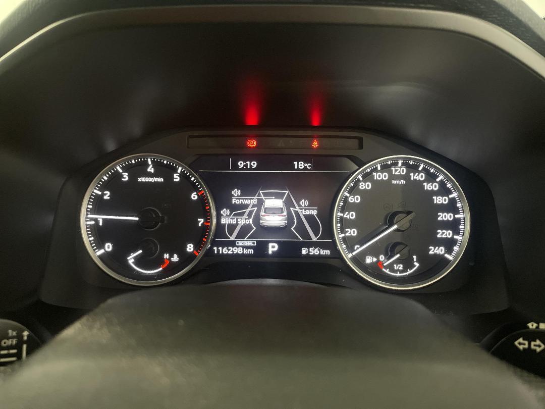 Photo '21' of Mitsubishi Outlander