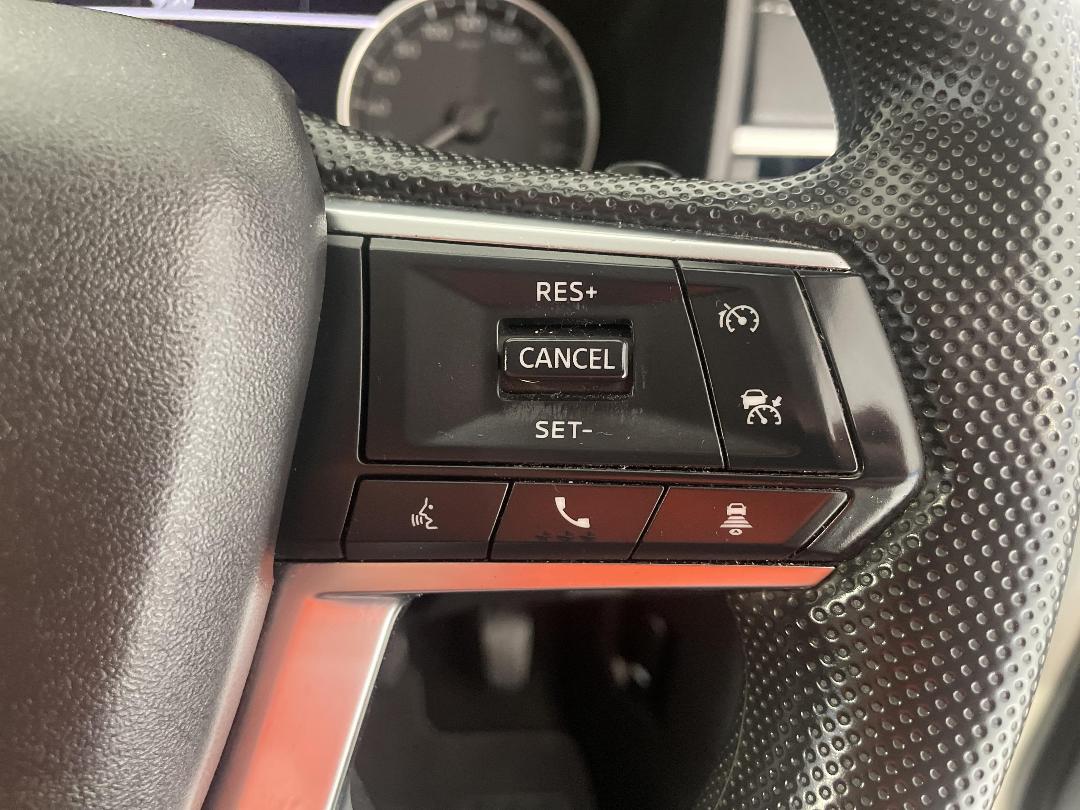 Photo '25' of Mitsubishi Outlander