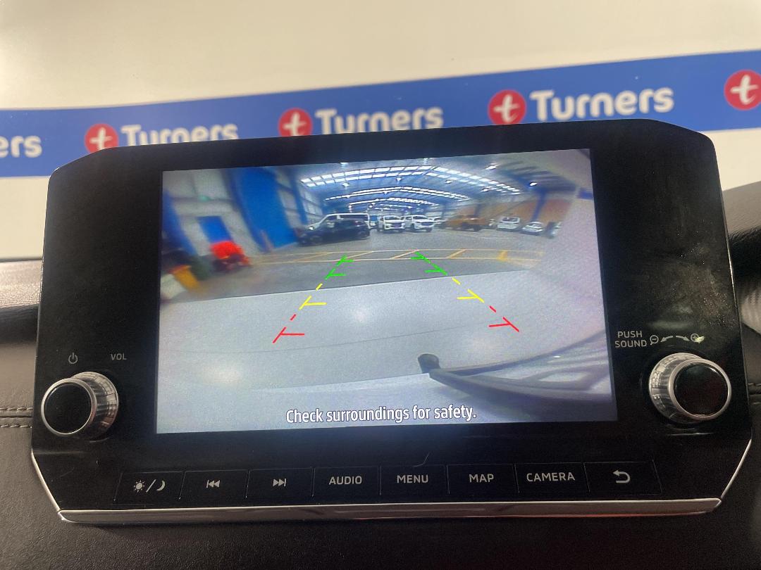 Photo '40' of Mitsubishi Outlander