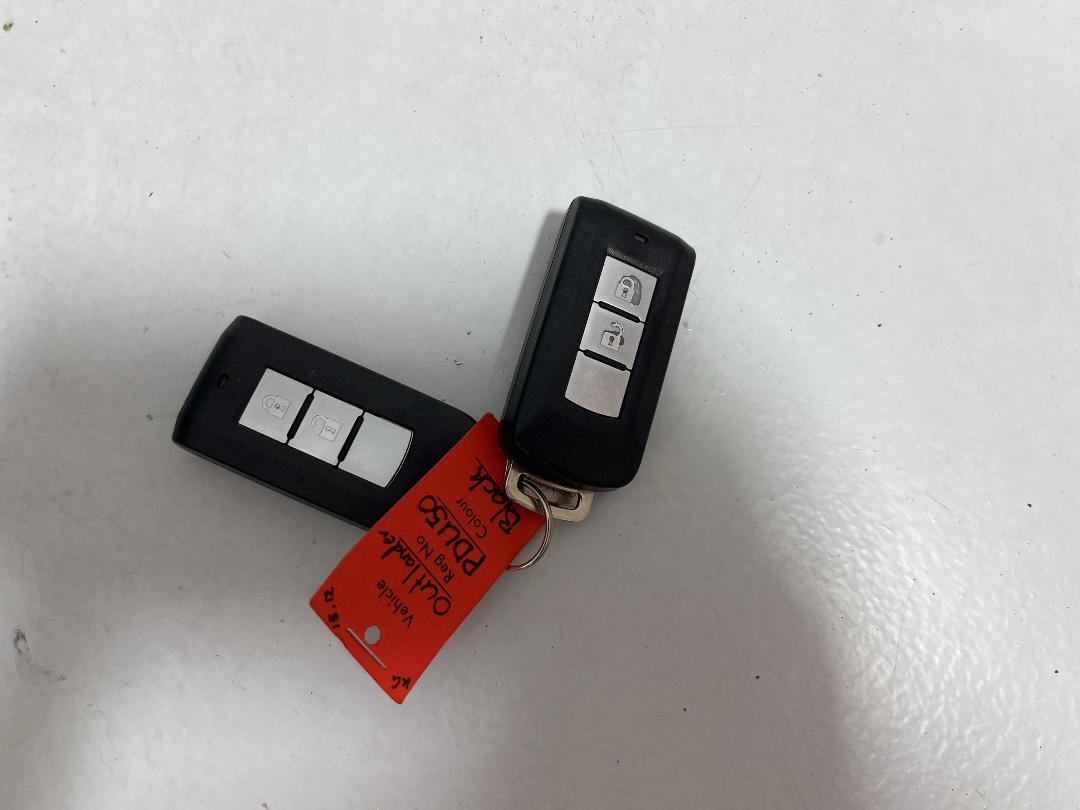 Photo '22' of Mitsubishi Outlander Photo '22' of Mitsubishi Outlander