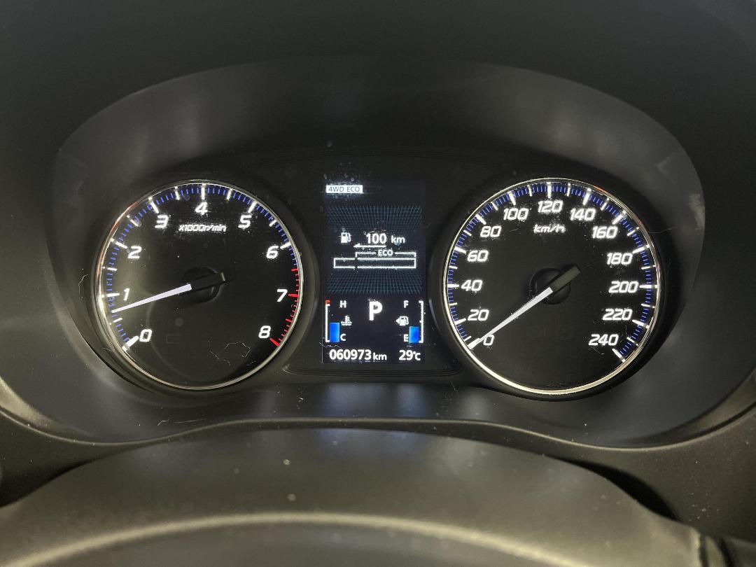 Photo '21' of Mitsubishi Outlander