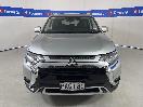 Thumbnail '2' of Mitsubishi Outlander