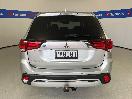 Thumbnail '6' of Mitsubishi Outlander