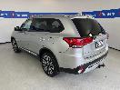 Thumbnail '5' of Mitsubishi Outlander