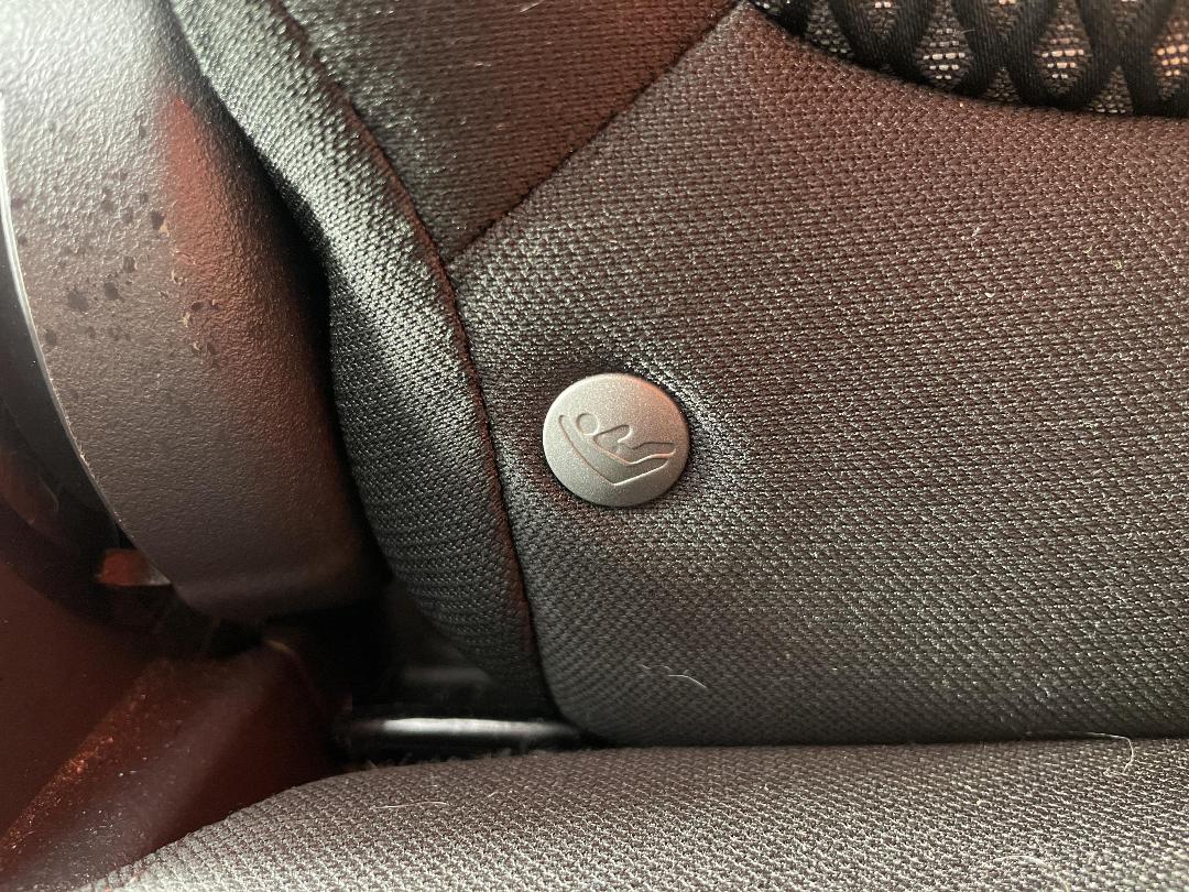 Photo '23' of Mitsubishi Outlander