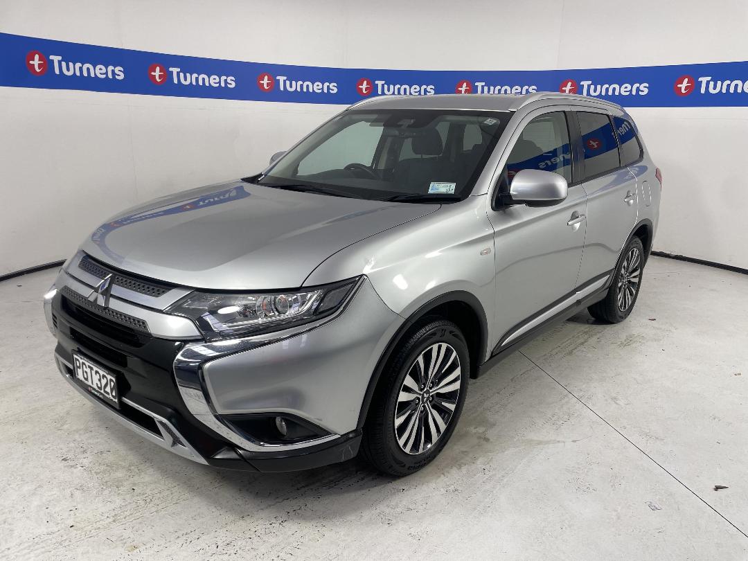 Photo '4' of Mitsubishi Outlander