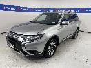 Thumbnail '4' of Mitsubishi Outlander