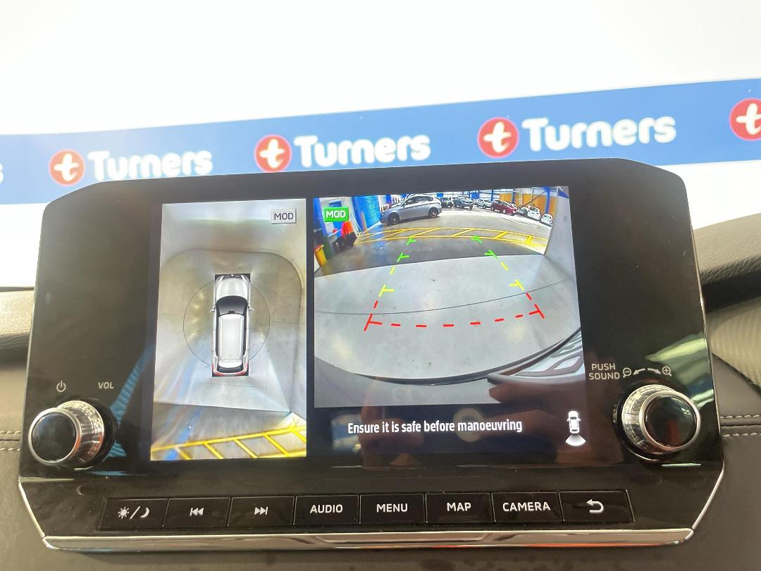 Photo '28' of Mitsubishi Outlander