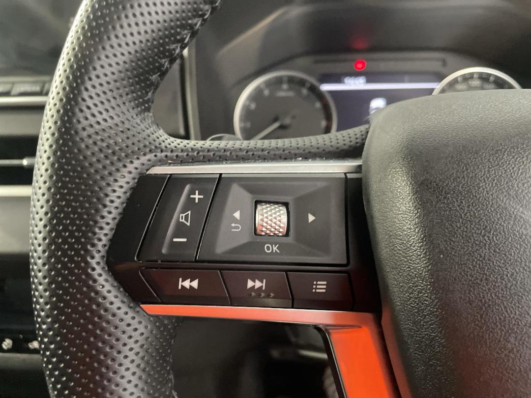 Photo '26' of Mitsubishi Outlander