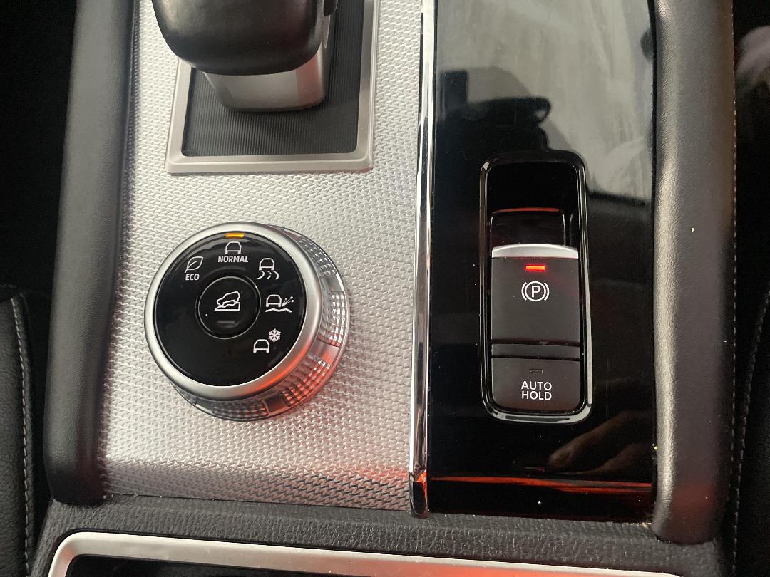 Photo '30' of Mitsubishi Outlander