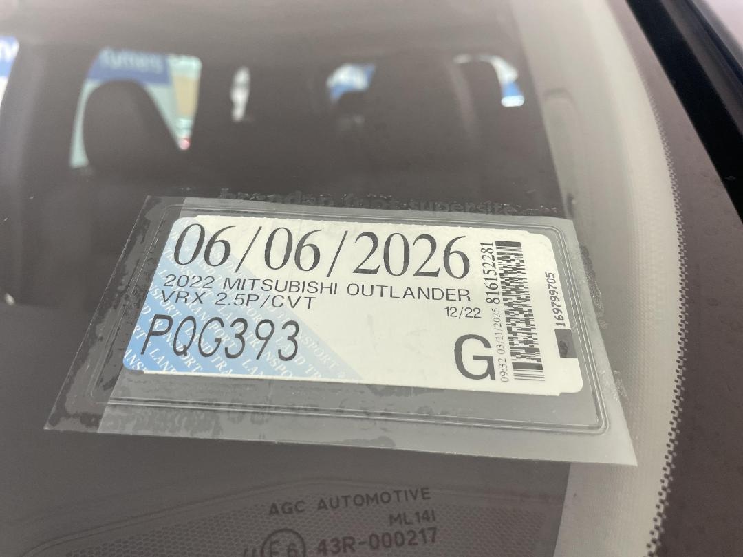 Photo '33' of Mitsubishi Outlander