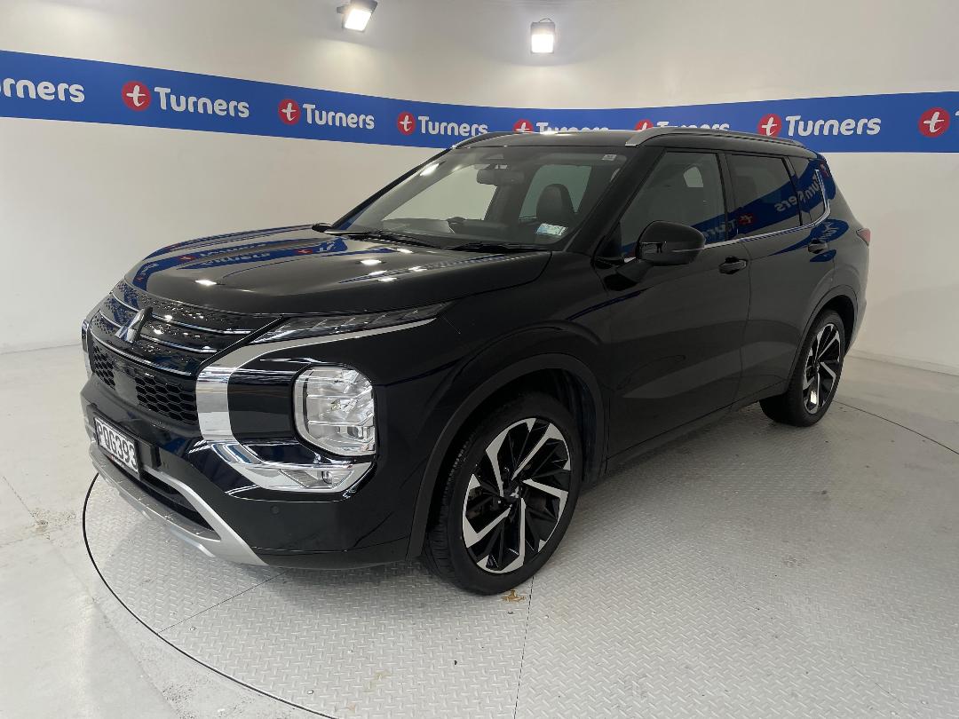 Photo '4' of Mitsubishi Outlander