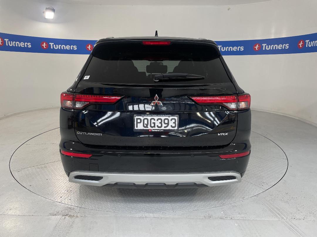 Photo '6' of Mitsubishi Outlander