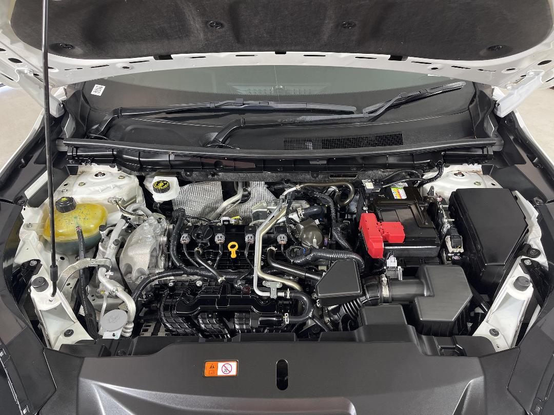 Photo '13' of Mitsubishi Outlander